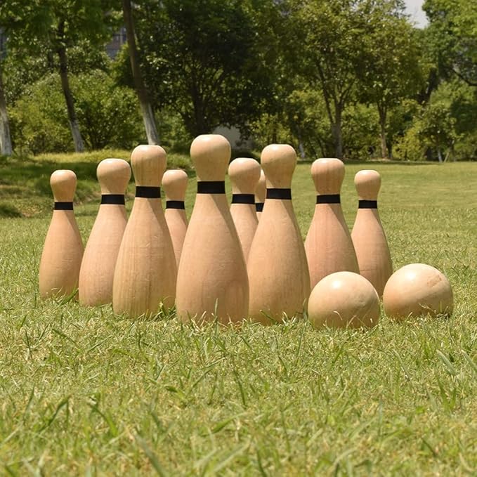 Outdoor Lawn Bowling Set